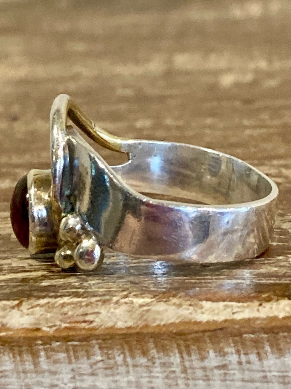 Sterling Silver & Gold‑Tone Purple Cabochon Ring • Size 8.5 • Modernist Grapes - Picture 11 of 17